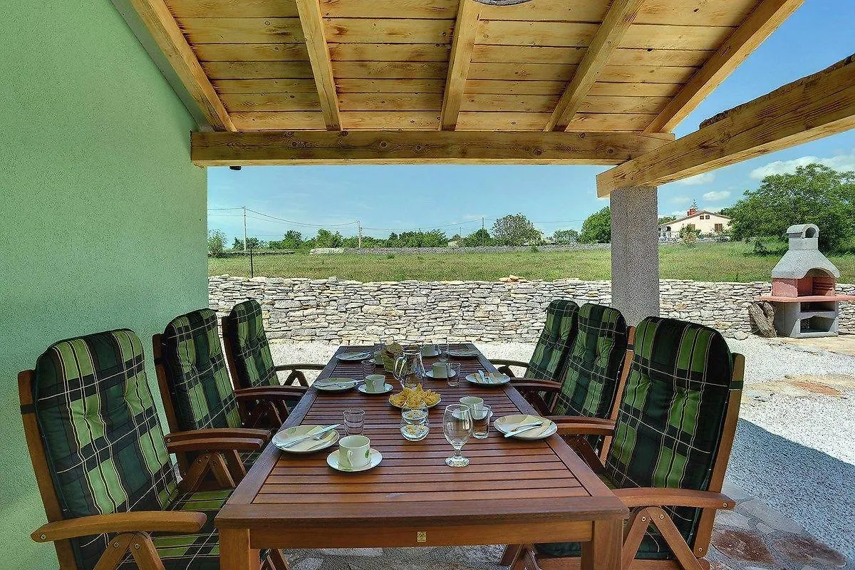 Villa Lana Svetvincenat Holiday home