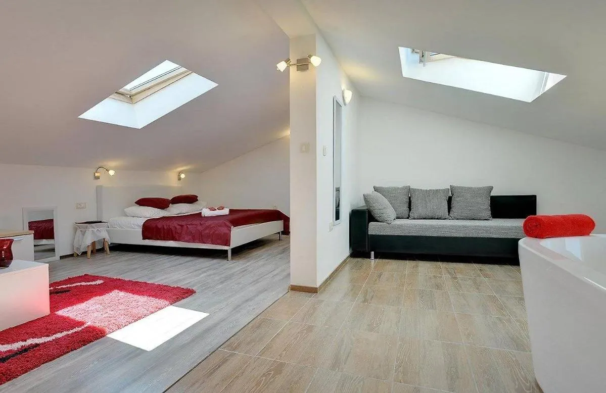 Holiday home Villa Lana Svetvincenat