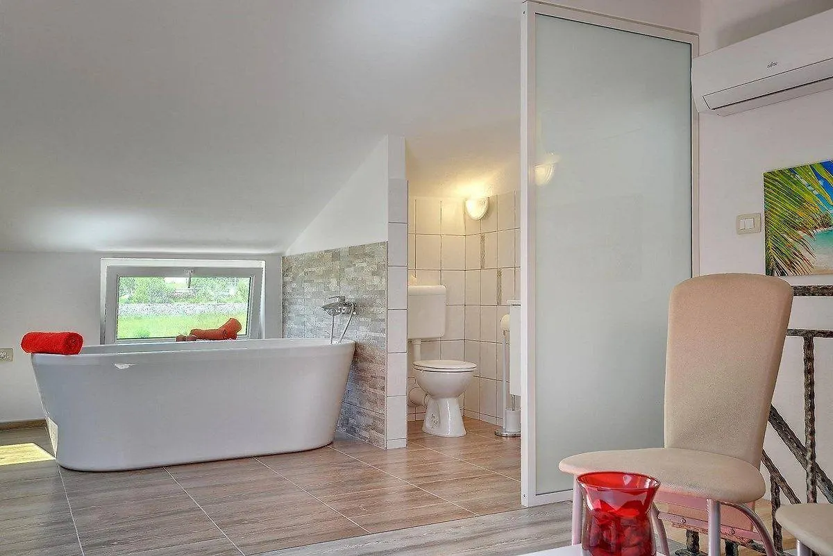 Villa Lana Svetvincenat Holiday home