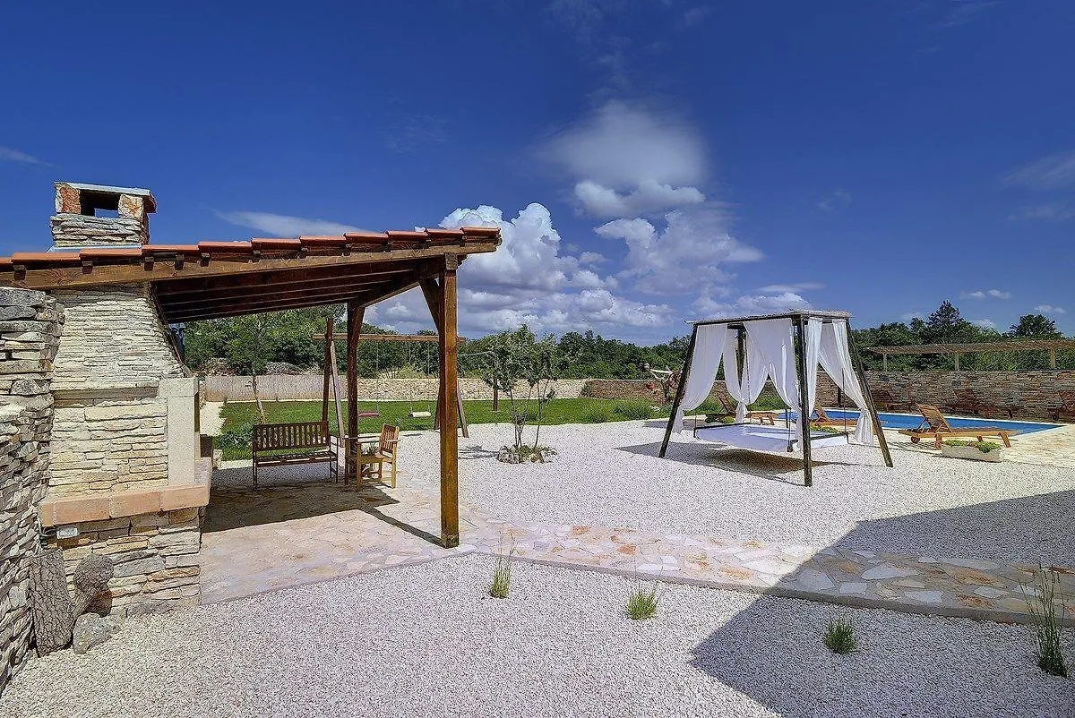 Villa Lana Svetvincenat Holiday home