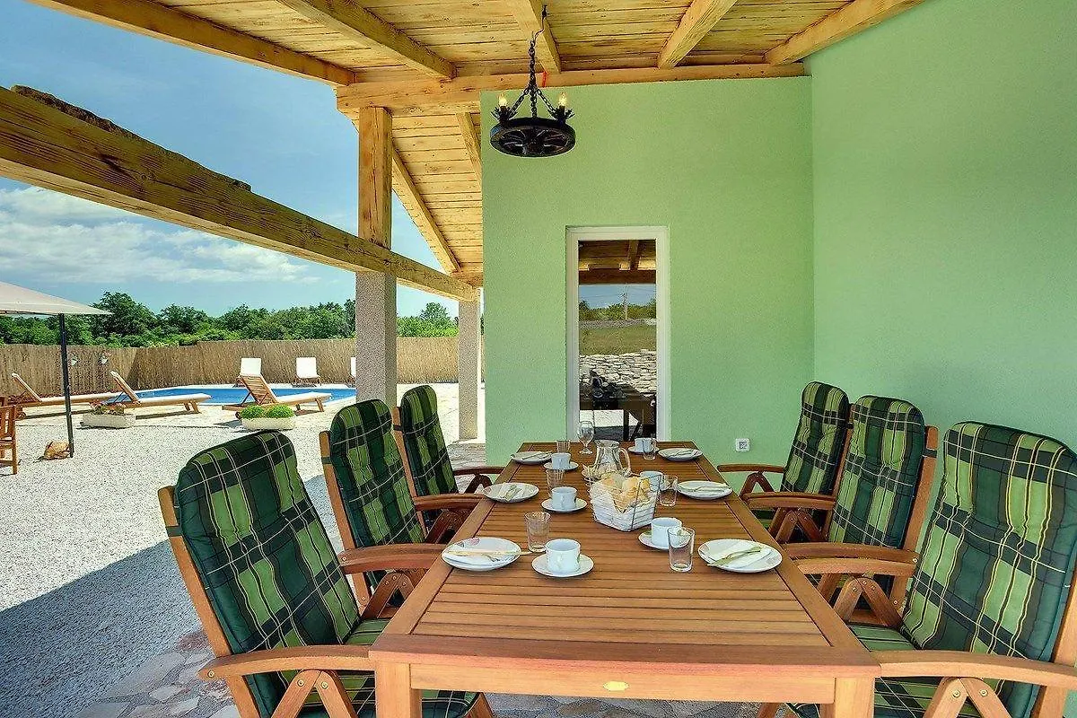 Holiday home Villa Lana Svetvincenat